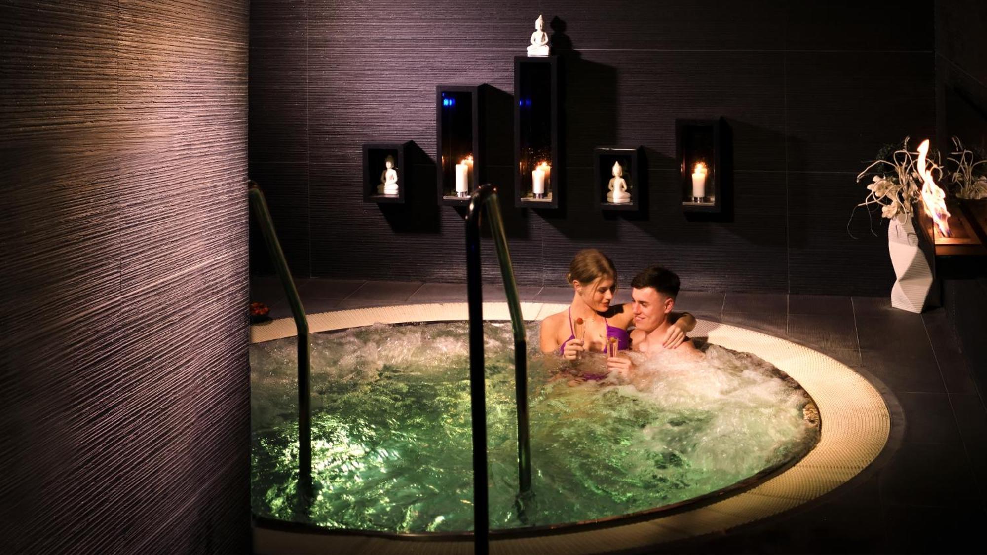 Hotel Aquacity Seasons بوبراد المظهر الخارجي الصورة